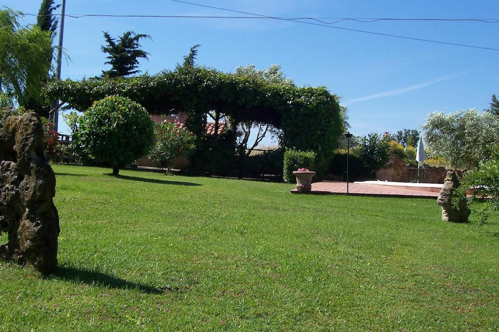 Agriturismo Il Grillo Parlante Pitigliano Luaran gambar